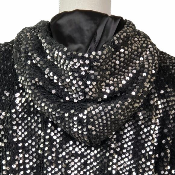 BLANKNYC Silver Sequin Bomber Jacket in Black Light NEW - Picture 8 of 15